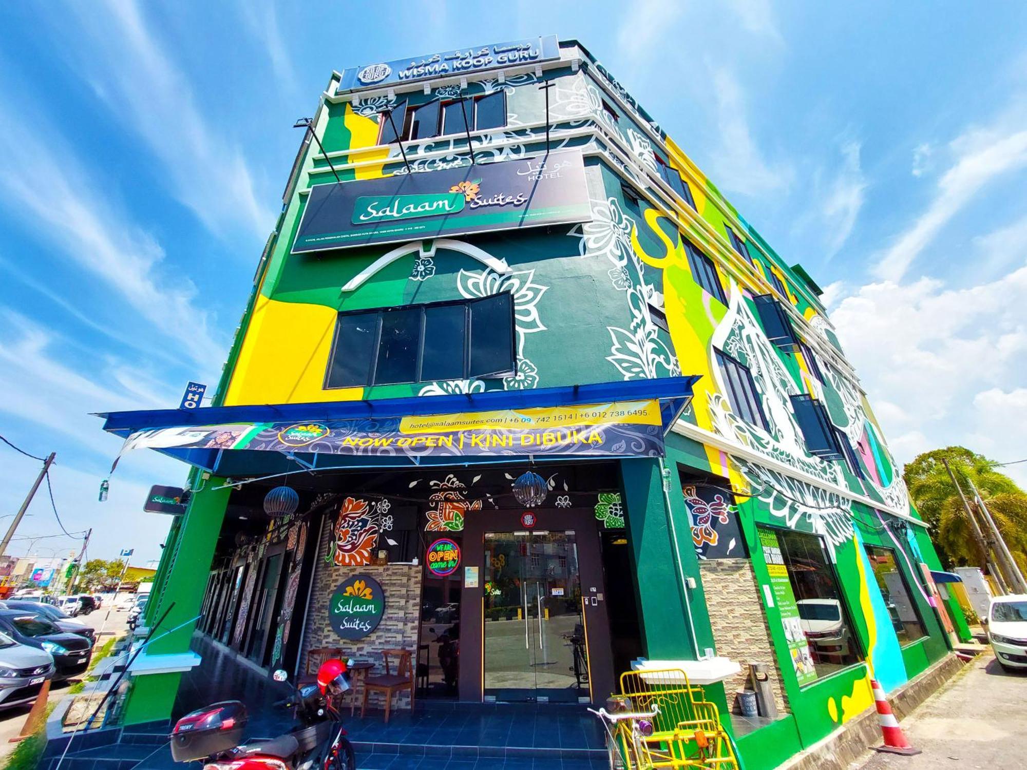 Salaam Suites Hotel Kota Bharu Exterior foto